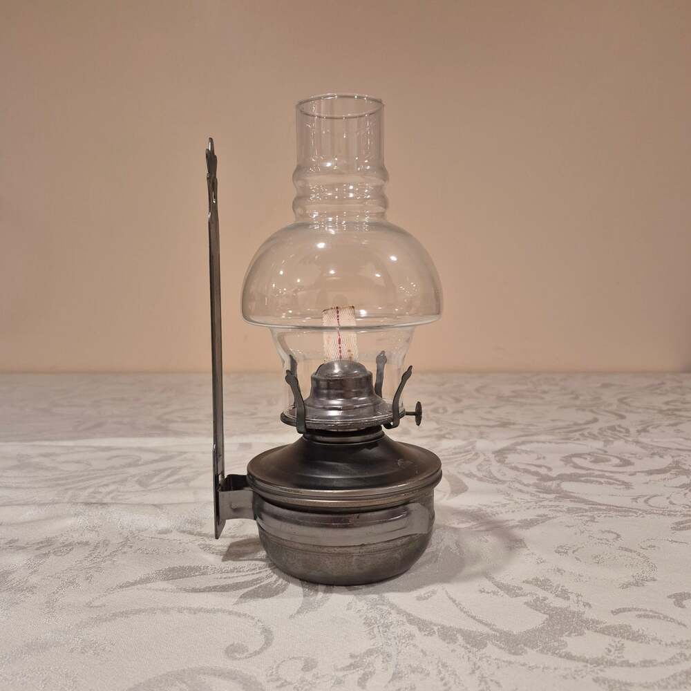 Vintage LampLight Farms Kerosene 11" Oil Lamp With Wall Mount Bracket